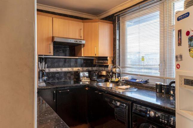 1 Bedroom Flat Close To City With Free Parking Arrangement ลอนดอน ภายนอก รูปภาพ
